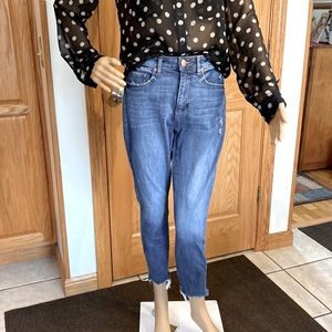 Loft - curvy high waisted skinny ankle jeans. Size 25/0 measured inseam …
